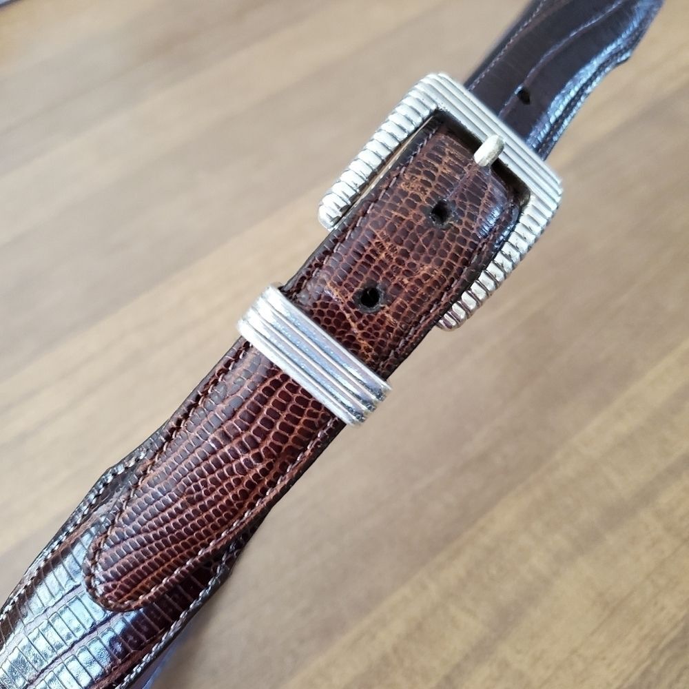 Vintage BRIGHTON Womens Brown Leather Reptile Embossed Belt 34". 38" long. 33.5"